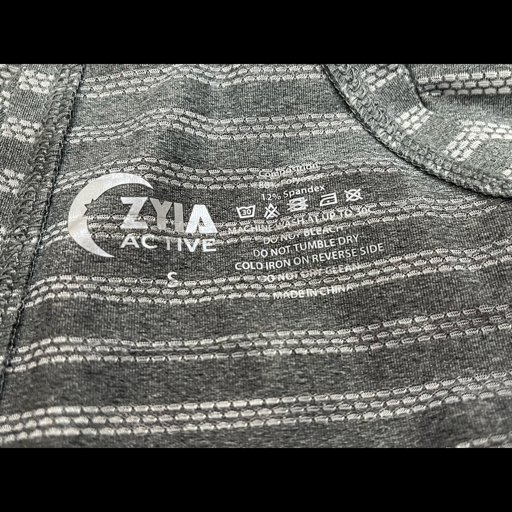 Zyia Active Nimbus Crisscross Open Back Striped T… - image 7